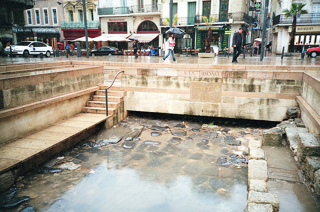 The remains of the Via Domitia Roman road in Narbonne's main square. Photo: Aslak Raanes